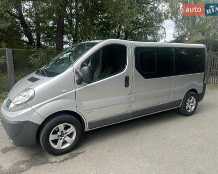 Серый Рено Трафик, объемом двигателя 2.46 л и пробегом 307 тыс. км за 12500 $, фото 4 на Automoto.ua