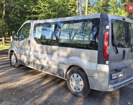 Сірий Рено Трафік, об'ємом двигуна 2 л та пробігом 370 тис. км за 11500 $, фото 1 на Automoto.ua