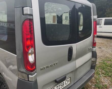 Серый Рено Трафик, объемом двигателя 2 л и пробегом 400 тыс. км за 10300 $, фото 6 на Automoto.ua