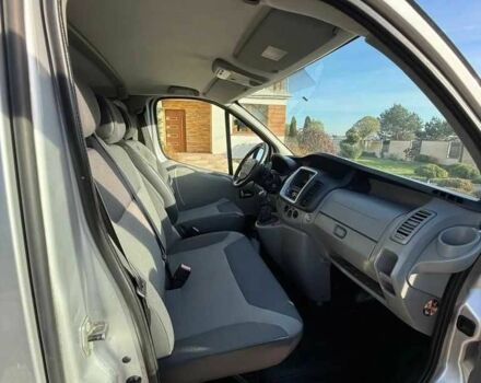 Серый Рено Трафик, объемом двигателя 2 л и пробегом 202 тыс. км за 7800 $, фото 13 на Automoto.ua