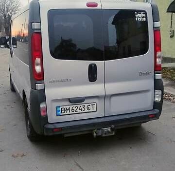 Серый Рено Трафик, объемом двигателя 2 л и пробегом 390 тыс. км за 11500 $, фото 4 на Automoto.ua