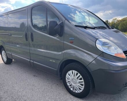 Сірий Рено Трафік, об'ємом двигуна 2 л та пробігом 318 тис. км за 7600 $, фото 3 на Automoto.ua