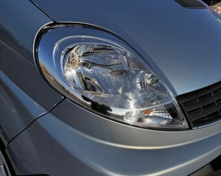 Серый Рено Трафик, объемом двигателя 2 л и пробегом 282 тыс. км за 8300 $, фото 4 на Automoto.ua