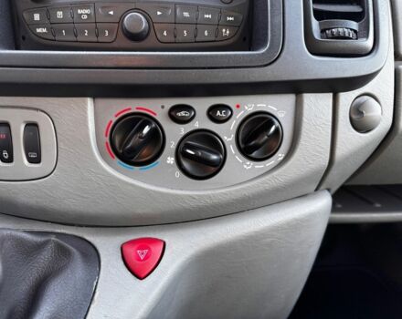 Серый Рено Трафик, объемом двигателя 2 л и пробегом 282 тыс. км за 8300 $, фото 11 на Automoto.ua