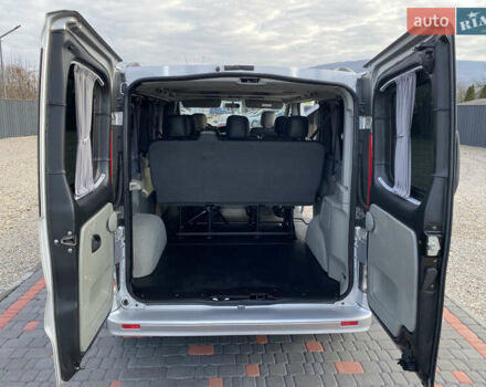 Сірий Рено Трафік, об'ємом двигуна 2 л та пробігом 348 тис. км за 12700 $, фото 16 на Automoto.ua