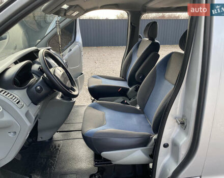 Сірий Рено Трафік, об'ємом двигуна 2 л та пробігом 348 тис. км за 12700 $, фото 25 на Automoto.ua