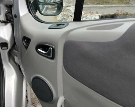 Сірий Рено Трафік, об'ємом двигуна 2 л та пробігом 450 тис. км за 10999 $, фото 7 на Automoto.ua