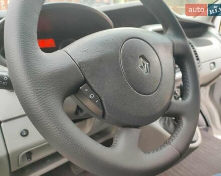 Серый Рено Трафик, объемом двигателя 2.5 л и пробегом 302 тыс. км за 12850 $, фото 79 на Automoto.ua