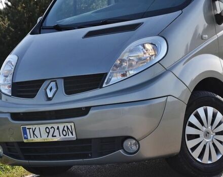 Сірий Рено Трафік, об'ємом двигуна 2 л та пробігом 260 тис. км за 7900 $, фото 3 на Automoto.ua