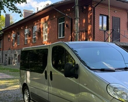 Сірий Рено Трафік, об'ємом двигуна 2 л та пробігом 376 тис. км за 10900 $, фото 7 на Automoto.ua