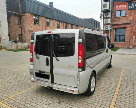 Серый Рено Трафик, объемом двигателя 2.5 л и пробегом 302 тыс. км за 12850 $, фото 35 на Automoto.ua