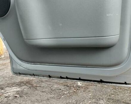 Сірий Рено Трафік, об'ємом двигуна 2 л та пробігом 450 тис. км за 10999 $, фото 3 на Automoto.ua