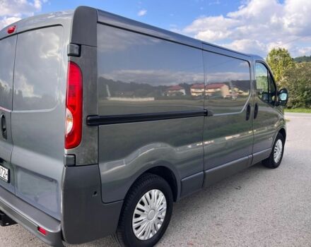 Сірий Рено Трафік, об'ємом двигуна 2 л та пробігом 318 тис. км за 7600 $, фото 6 на Automoto.ua