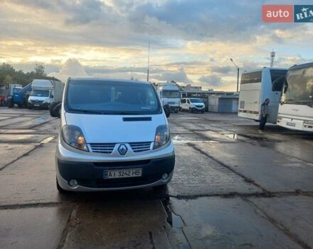 Серый Рено Трафик, объемом двигателя 2 л и пробегом 450 тыс. км за 11000 $, фото 22 на Automoto.ua