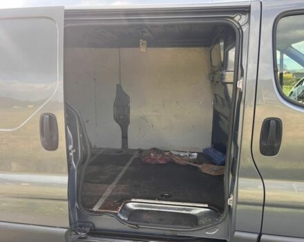 Сірий Рено Трафік, об'ємом двигуна 2 л та пробігом 318 тис. км за 7600 $, фото 13 на Automoto.ua