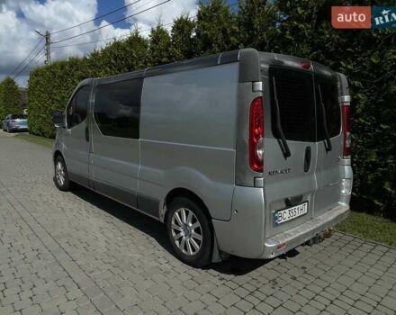 Серый Рено Трафик, объемом двигателя 2 л и пробегом 254 тыс. км за 10900 $, фото 8 на Automoto.ua