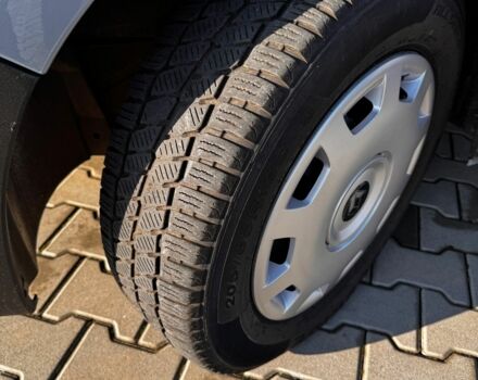 Серый Рено Трафик, объемом двигателя 2 л и пробегом 282 тыс. км за 8300 $, фото 15 на Automoto.ua