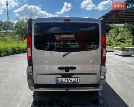 Сірий Рено Трафік, об'ємом двигуна 2 л та пробігом 650 тис. км за 11500 $, фото 7 на Automoto.ua