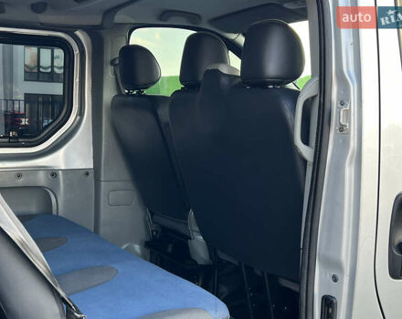 Серый Рено Трафик, объемом двигателя 2 л и пробегом 268 тыс. км за 14200 $, фото 54 на Automoto.ua