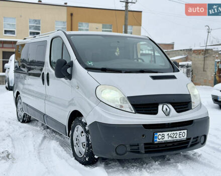 Серый Рено Трафик, объемом двигателя 2.5 л и пробегом 329 тыс. км за 11000 $, фото 11 на Automoto.ua