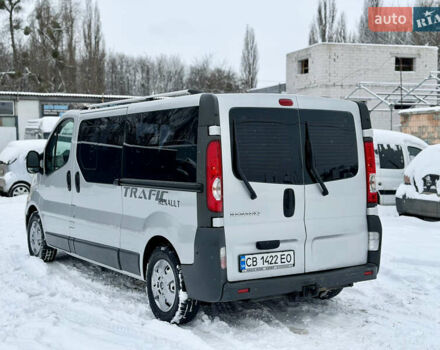 Серый Рено Трафик, объемом двигателя 2.5 л и пробегом 329 тыс. км за 11000 $, фото 32 на Automoto.ua