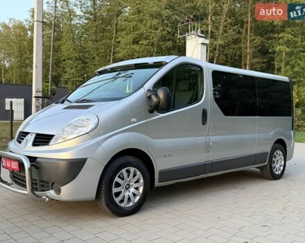 Сірий Рено Трафік, об'ємом двигуна 2 л та пробігом 203 тис. км за 12999 $, фото 25 на Automoto.ua
