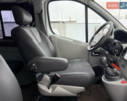 Серый Рено Трафик, объемом двигателя 2.5 л и пробегом 329 тыс. км за 11000 $, фото 51 на Automoto.ua