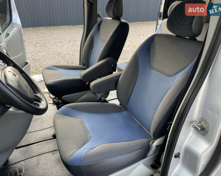 Сірий Рено Трафік, об'ємом двигуна 2 л та пробігом 348 тис. км за 12700 $, фото 30 на Automoto.ua