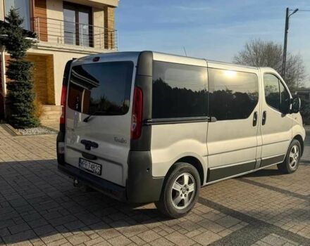 Серый Рено Трафик, объемом двигателя 2 л и пробегом 202 тыс. км за 7800 $, фото 1 на Automoto.ua