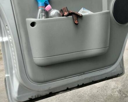 Сірий Рено Трафік, об'ємом двигуна 2 л та пробігом 450 тис. км за 10999 $, фото 1 на Automoto.ua