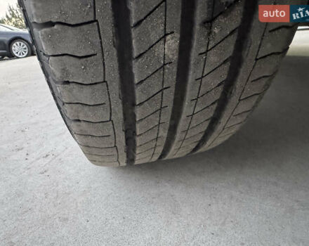 Серый Рено Трафик, объемом двигателя 2 л и пробегом 225 тыс. км за 13900 $, фото 19 на Automoto.ua