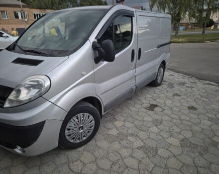 Серый Рено Трафик, объемом двигателя 2 л и пробегом 290 тыс. км за 7200 $, фото 1 на Automoto.ua