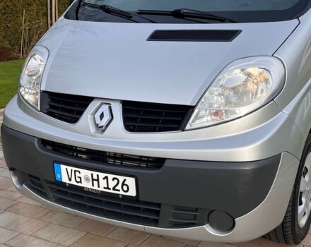 Серый Рено Трафик, объемом двигателя 2 л и пробегом 200 тыс. км за 8200 $, фото 14 на Automoto.ua