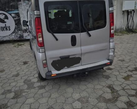 Серый Рено Трафик, объемом двигателя 2 л и пробегом 290 тыс. км за 7200 $, фото 2 на Automoto.ua