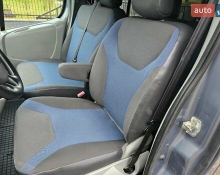 Сірий Рено Трафік, об'ємом двигуна 2 л та пробігом 143 тис. км за 11000 $, фото 10 на Automoto.ua