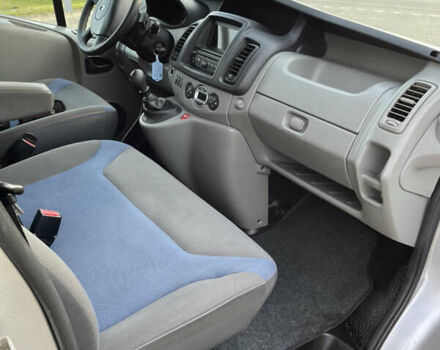 Серый Рено Трафик, объемом двигателя 2 л и пробегом 220 тыс. км за 12950 $, фото 26 на Automoto.ua