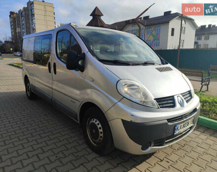 Серый Рено Трафик, объемом двигателя 2 л и пробегом 340 тыс. км за 11699 $, фото 12 на Automoto.ua