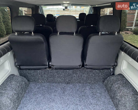 Серый Рено Трафик, объемом двигателя 2 л и пробегом 255 тыс. км за 13299 $, фото 25 на Automoto.ua