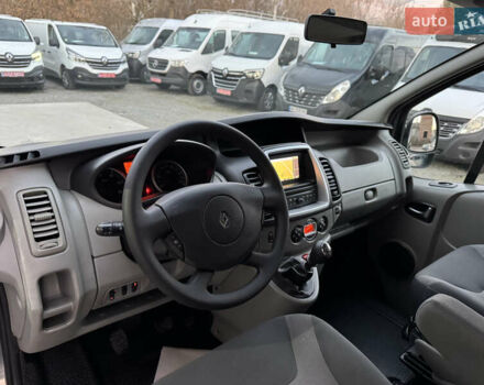 Серый Рено Трафик, объемом двигателя 2 л и пробегом 225 тыс. км за 13900 $, фото 22 на Automoto.ua