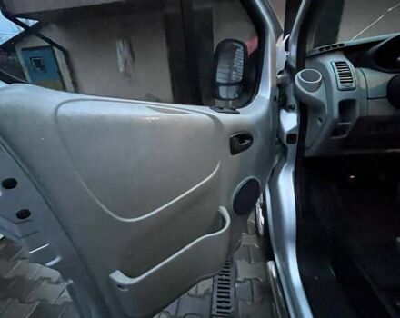 Серый Рено Трафик, объемом двигателя 2 л и пробегом 216 тыс. км за 14500 $, фото 17 на Automoto.ua