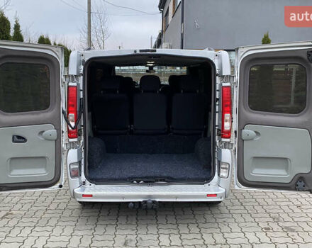 Серый Рено Трафик, объемом двигателя 2 л и пробегом 255 тыс. км за 13299 $, фото 24 на Automoto.ua