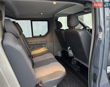 Серый Рено Трафик, объемом двигателя 2 л и пробегом 225 тыс. км за 13900 $, фото 13 на Automoto.ua