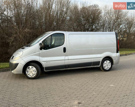 Серый Рено Трафик, объемом двигателя 2 л и пробегом 220 тыс. км за 12950 $, фото 50 на Automoto.ua