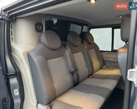 Серый Рено Трафик, объемом двигателя 2 л и пробегом 225 тыс. км за 13900 $, фото 16 на Automoto.ua