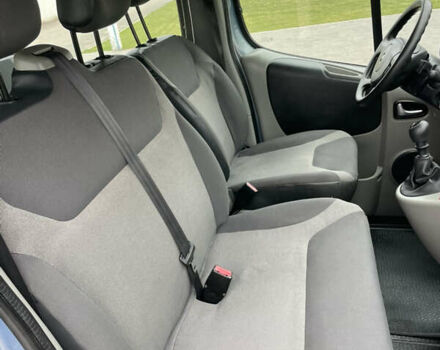 Серый Рено Трафик, объемом двигателя 2 л и пробегом 206 тыс. км за 15200 $, фото 67 на Automoto.ua