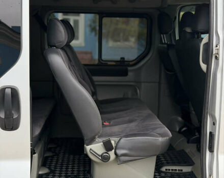 Сірий Рено Трафік, об'ємом двигуна 2 л та пробігом 295 тис. км за 14700 $, фото 11 на Automoto.ua