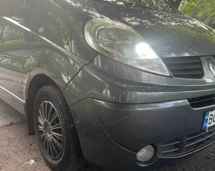 Серый Рено Трафик, объемом двигателя 2 л и пробегом 265 тыс. км за 15300 $, фото 2 на Automoto.ua