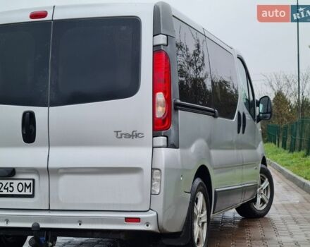 Сірий Рено Трафік, об'ємом двигуна 2 л та пробігом 319 тис. км за 13100 $, фото 2 на Automoto.ua