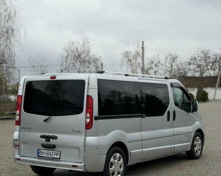 Сірий Рено Трафік, об'ємом двигуна 2 л та пробігом 295 тис. км за 14700 $, фото 4 на Automoto.ua