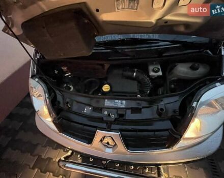 Серый Рено Трафик, объемом двигателя 2 л и пробегом 216 тыс. км за 14500 $, фото 29 на Automoto.ua